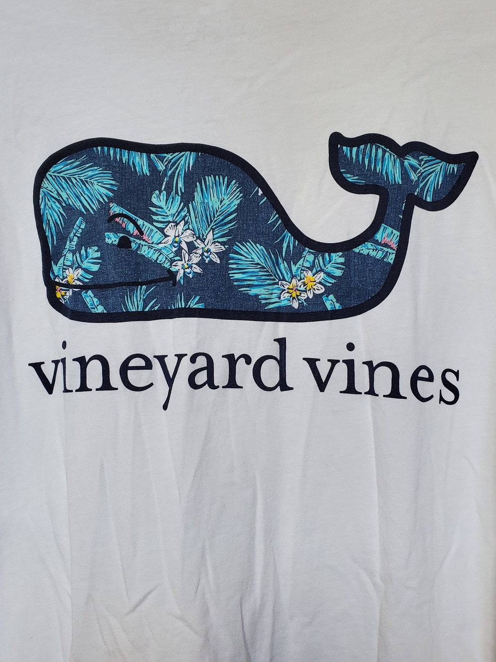 Vineyard Vines White Pocket Tee.  Size 2XL - Picture 4 of 5